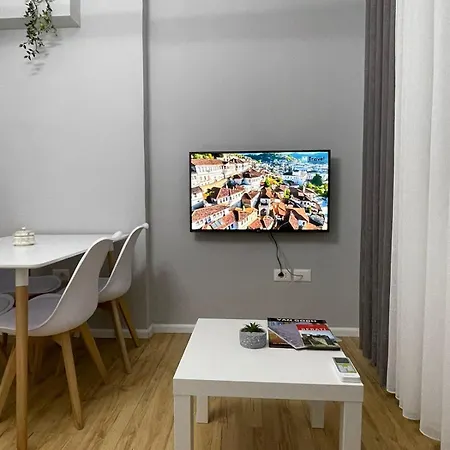 Beratinus Apartment In Berat Center Exterior photo